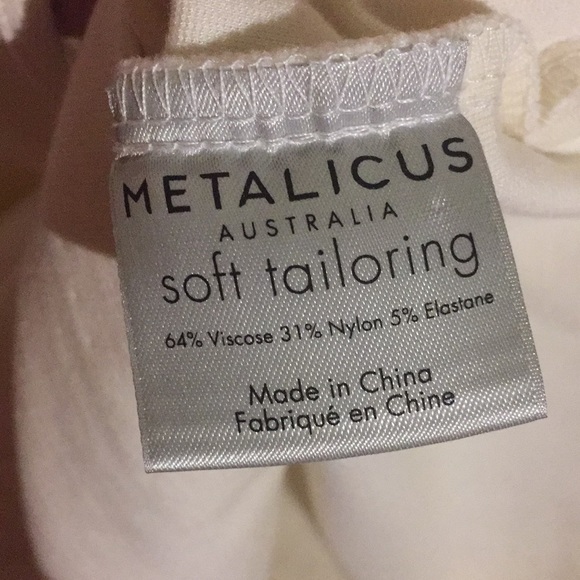 Metalicus Cream Dress - Picture 3 of 3